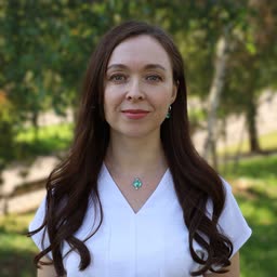 Психолог Елена Елизарова